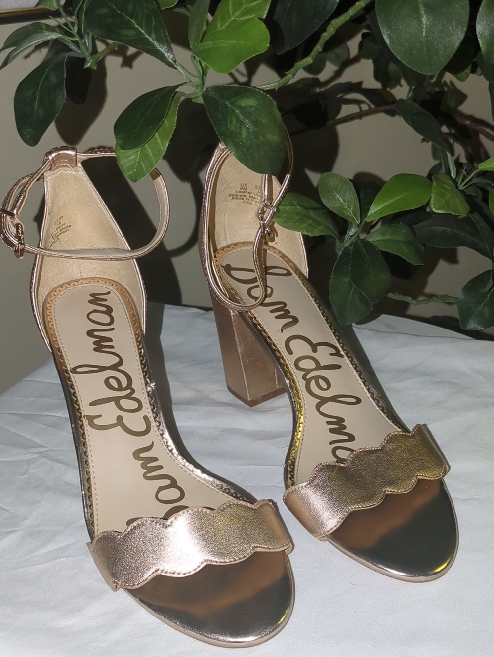 Sam Edelman Odila Rose Gold Scalloped Ankle-Strap Block Heels Sandals